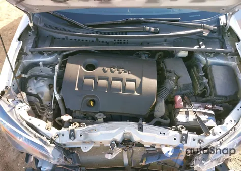 2018 Toyota Corolla Le z USA, uszkodzony, nr VIN 2T1BURHE4JC119159